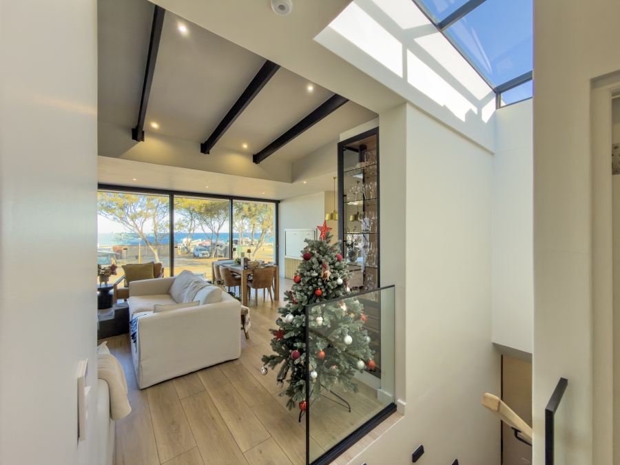 4 Bedroom Property for Sale in Hartenbos Central Western Cape